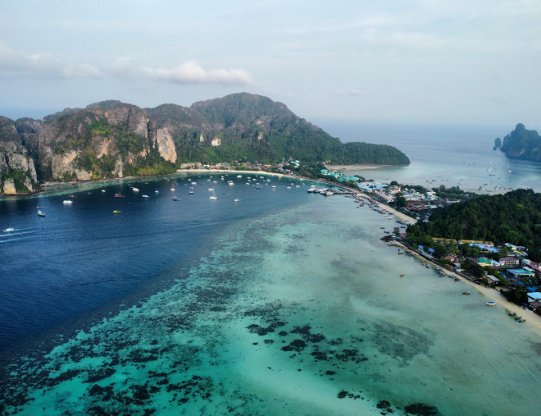 JOUR 6 : KRABI / ILE DE PHI PHI / KRABI