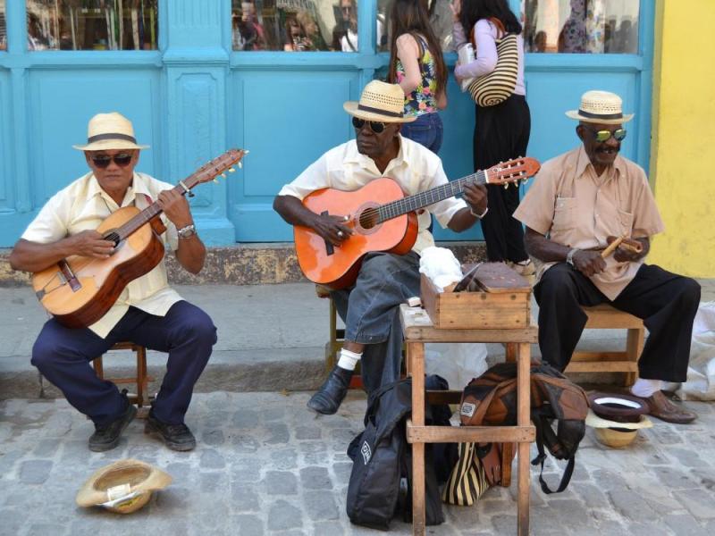 JOUR 1 : BILBAO ou PARIS / LA HAVANE