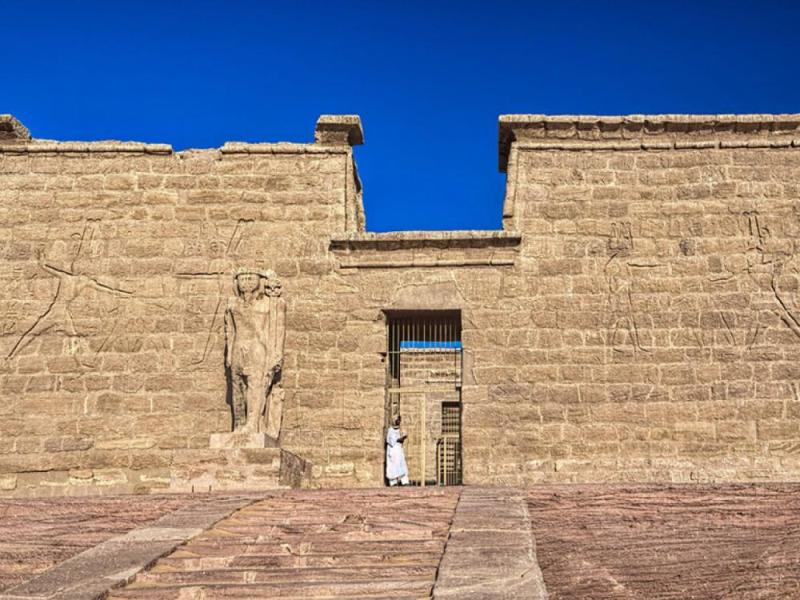 JOUR 9 : WADI EL SEBOUA – ASSOUAN (croisière Lac Nasser) 🟠VOYAGE🟠