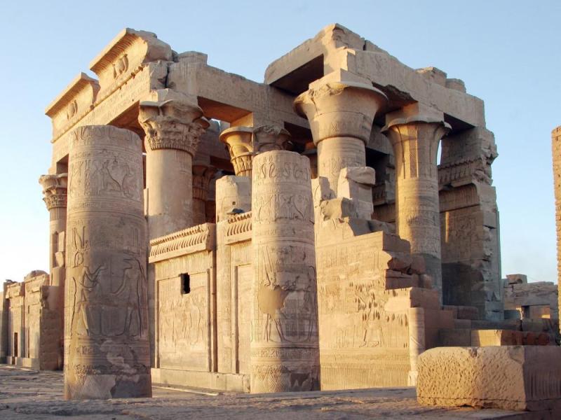 JOUR 7 : ASSOUAN - ABOU SIMBEL (croisière Lac Nasser) 🟠VOYAGE🟠